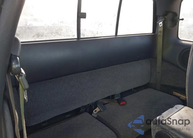 1B7GL23X9VS296979: 43617511