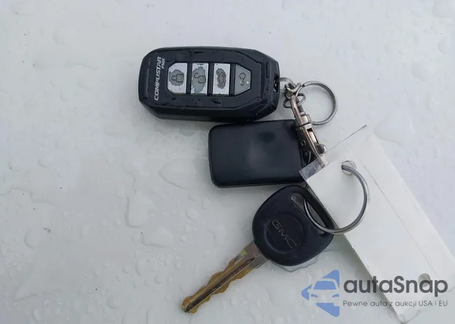 1GKKVNED2EJ170241: 43617582