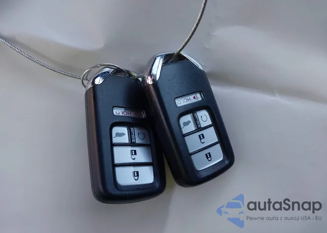 7FARW1H80JE006071: 43617646