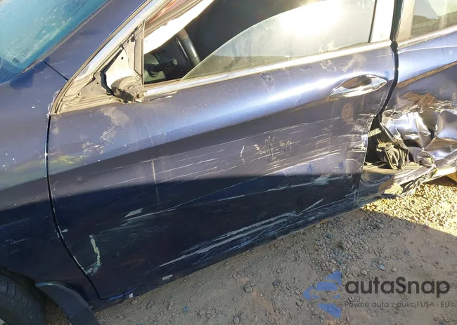 1HGCR2F15HA172868: 43617652