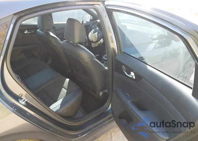 3KPF34AD1ME307166: 43616919