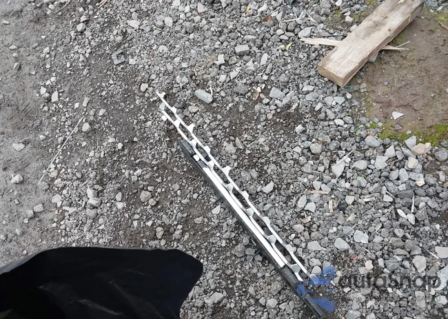 3N1CN8FV0LL804969: 43617093