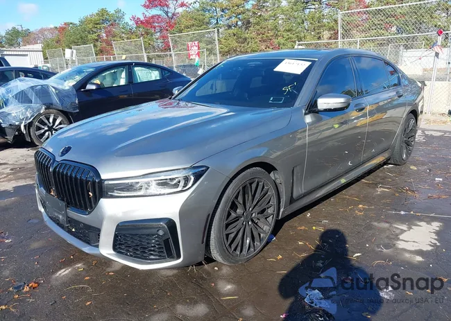 WBA7U2C04MCG46866: 43617132