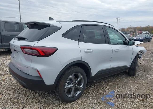 1FMCU9MN8SUA99220: 43617193