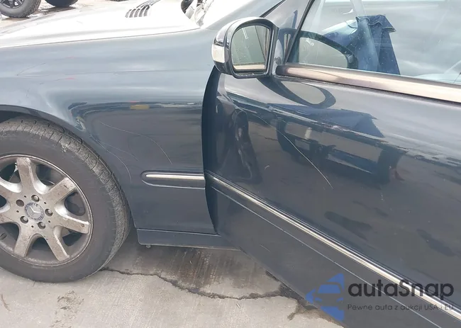 WDBRF64JX1F043754: 43617219