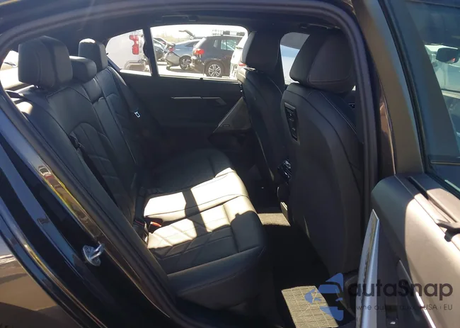 WBA43FJ04SCT58288: 43618305