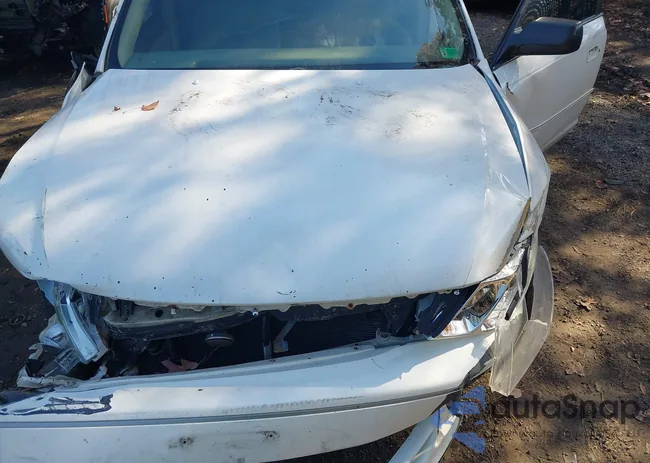 4T1BF28B8YU063839: 43618318