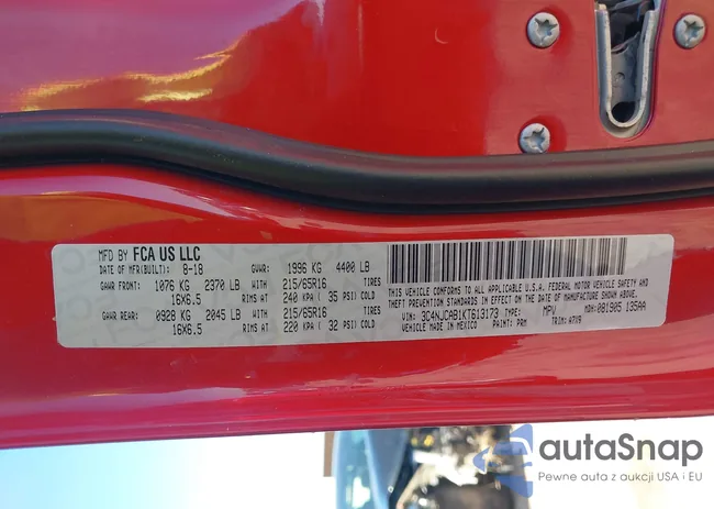 3C4NJCAB1KT613173: 43618321