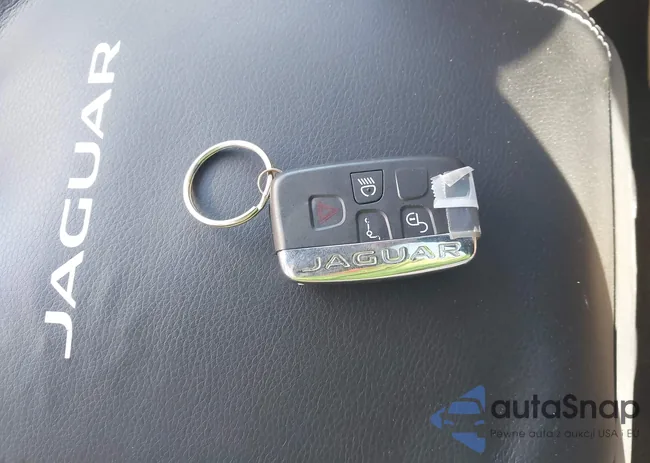 SADCJ2FX8KA361049: 43618412