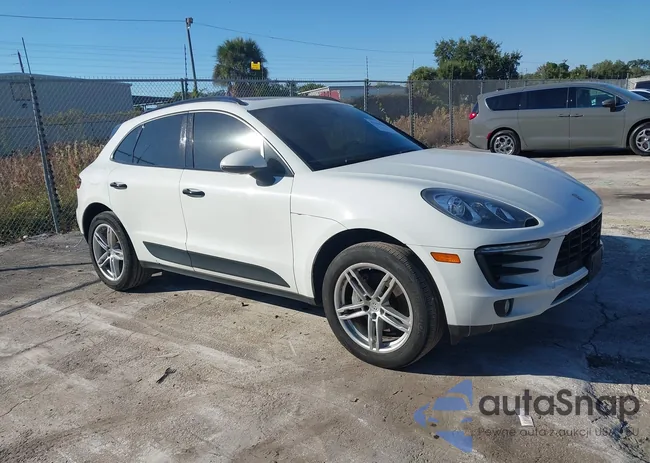 WP1AA2A55JLB09317: 43618455