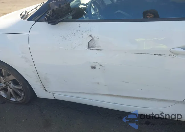 KMHTC6AD9GU260002: 43618688