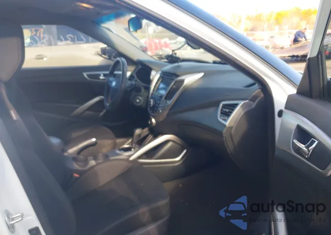 KMHTC6AD9GU260002: 43618688