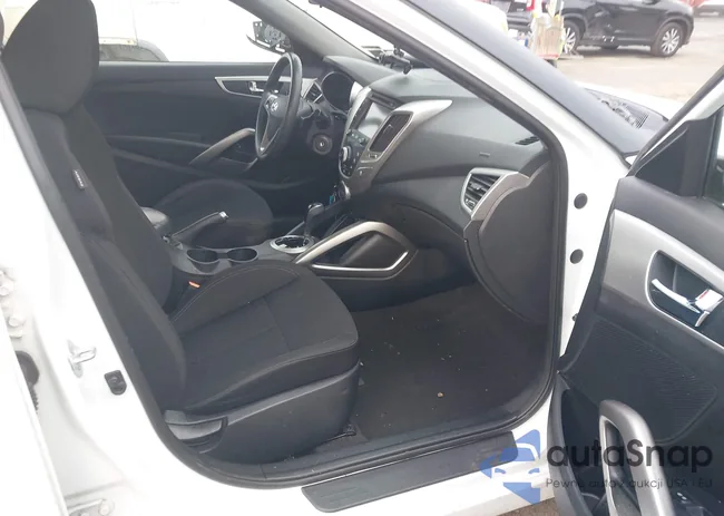 KMHTC6AD9GU260002: 43618688