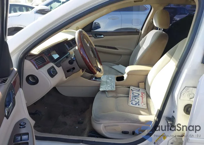 2G1WB58KX79281000: 43618730