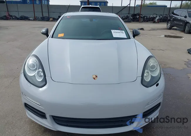 WP0AA2A73FL006133: 43618790