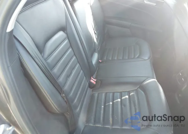 3FA6P0HD7HR362373: 43619352