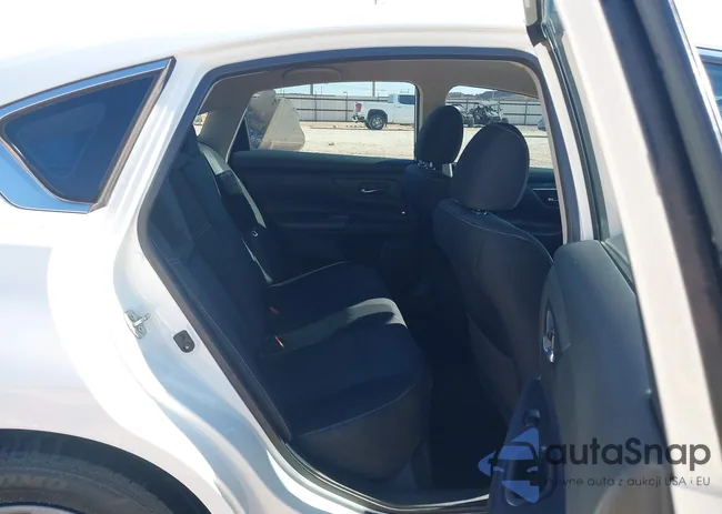 1N4AL3AP2JC218410: 43619366