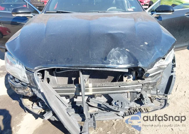 3LN6L5D95HR621796: 43619490