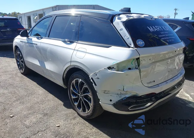 5LMPJ8KA8RJ776893: 43619522