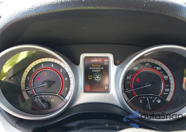 3C4PDCABXHT564385: 43619654