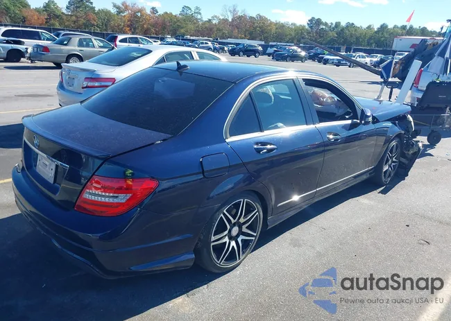 WDDGF4HB1DA762530: 43619882