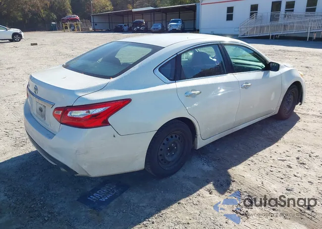 1N4AL3AP2HN364093: 43618901