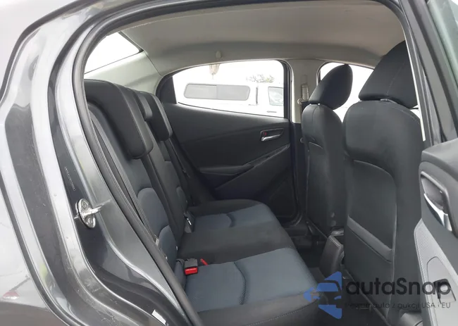 3MYDLBYV9HY158859: 43618919