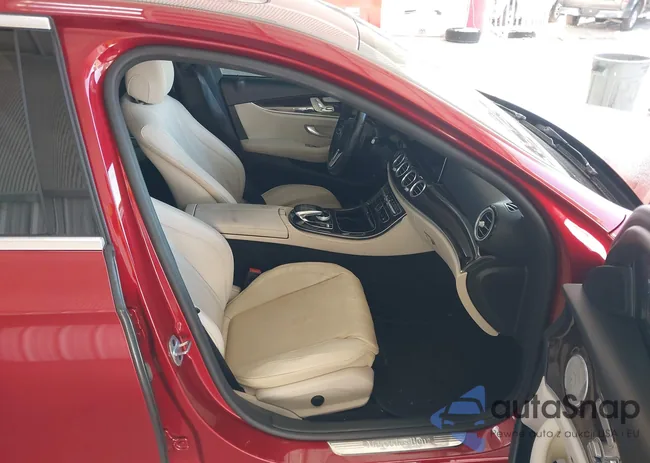 WDDZF8DB6LA715045: 43620342