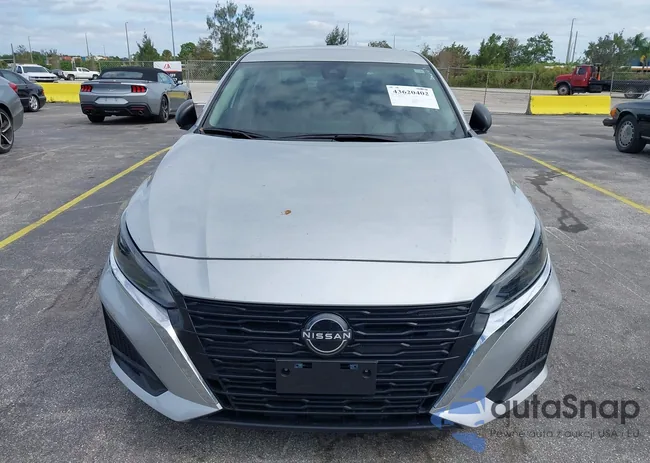 1N4BL4DV0RN351896: 43620402