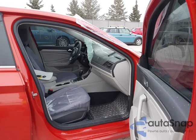 3VWC57BU8KM095864: 43620769