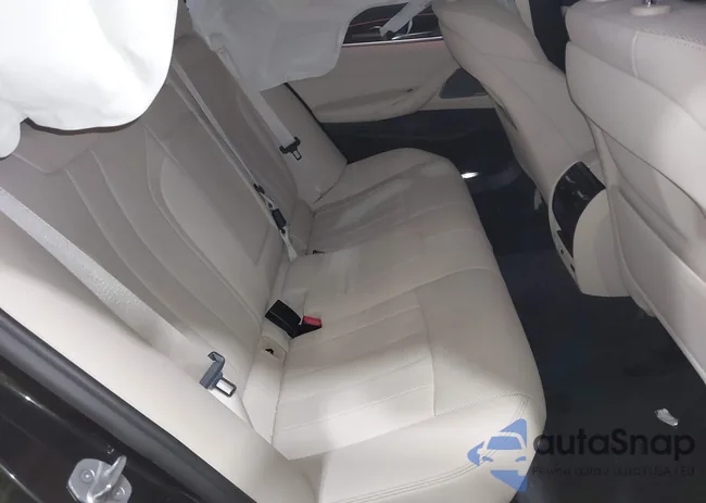 WBA13BJ06MWX29366: 43620811