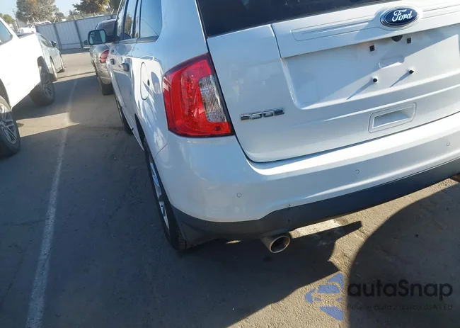 2FMDK3GC6EBB39841: 43620827