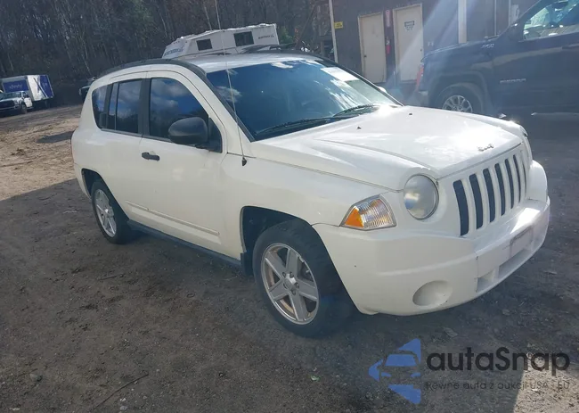 1J4FT47A19D228466: 43619921