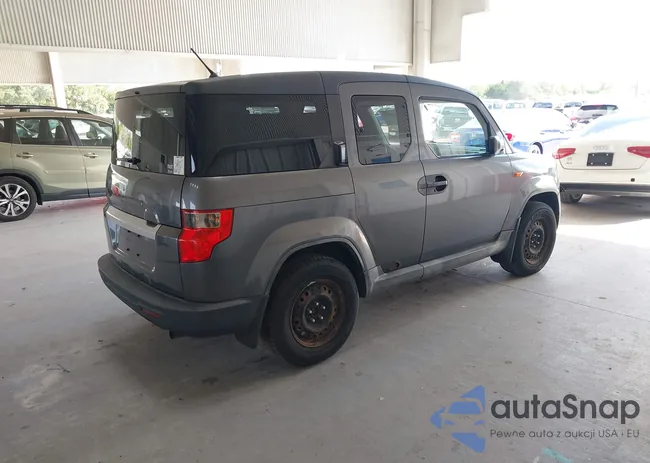 5J6YH2H37BL003950: 43620158