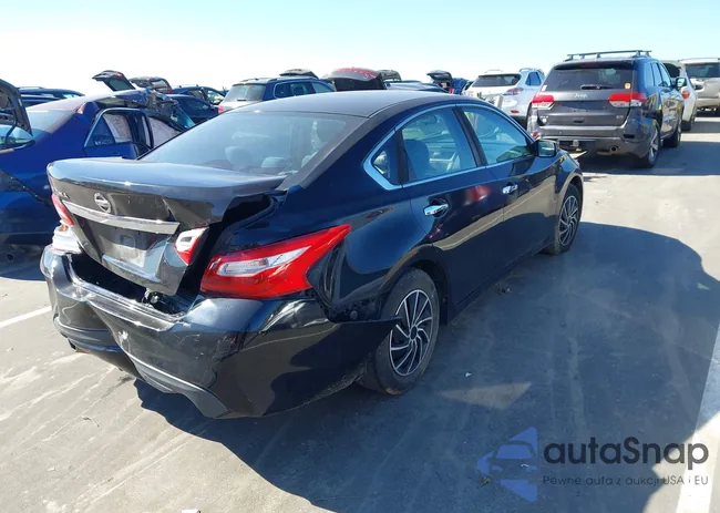 1N4AL3AP0GN322505: 43620277