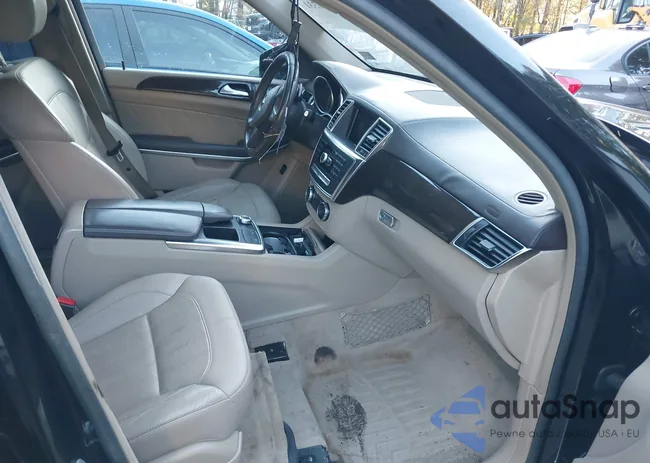 4JGDF7CEXEA319600: 43621331