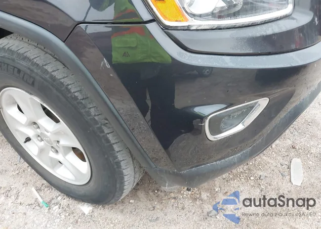 1C4RJFAG9GC318565: 43621557