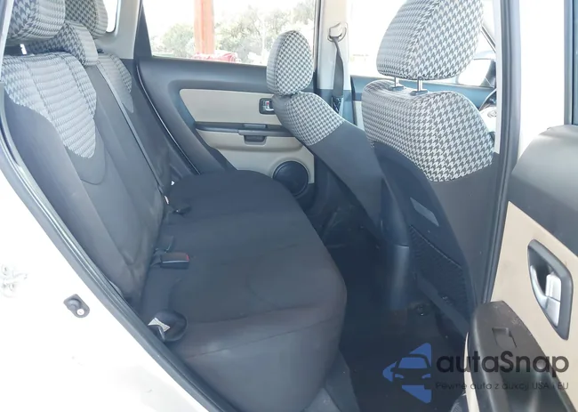 KNDJT2A64D7539745: 43621726