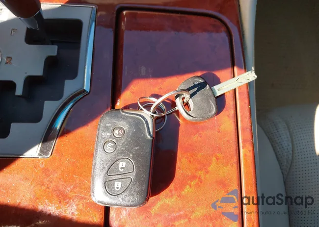 JTHCE1KS8A0026526: 43621767