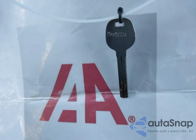 KNDJP3A58J7581218: 43621833