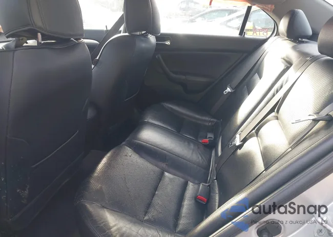 JH4CL96926C031013: 43621886