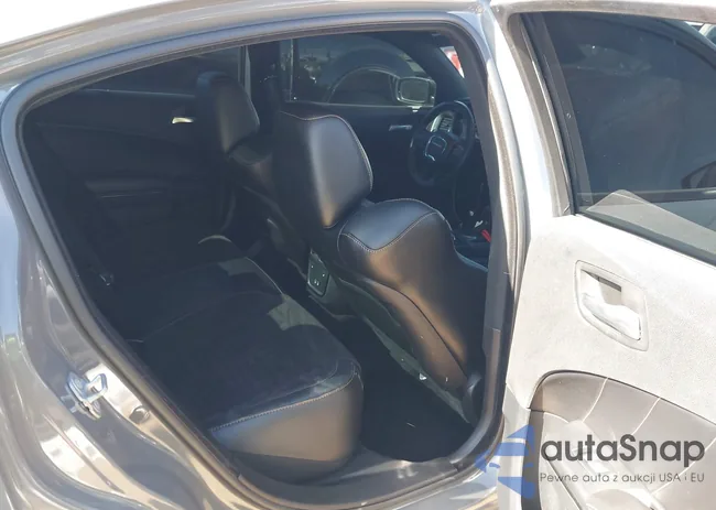 2C3CDXCT8JH188705: 43621088