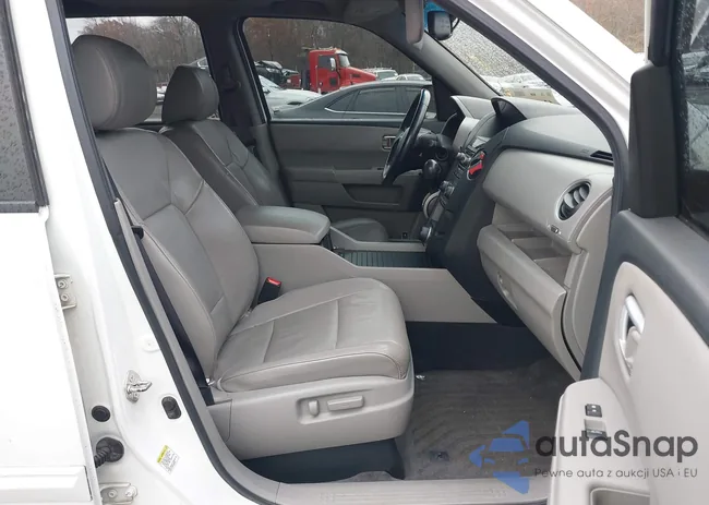 5FNYF4H66CB075860: 43621091