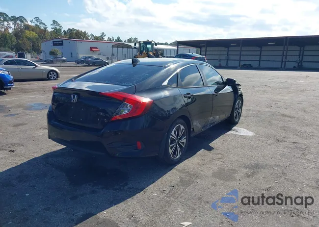 19XFC1E35JE002796: 43621149