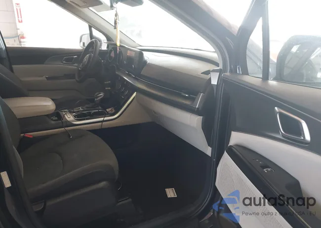 KNDNB4H36N6117852: 43621275