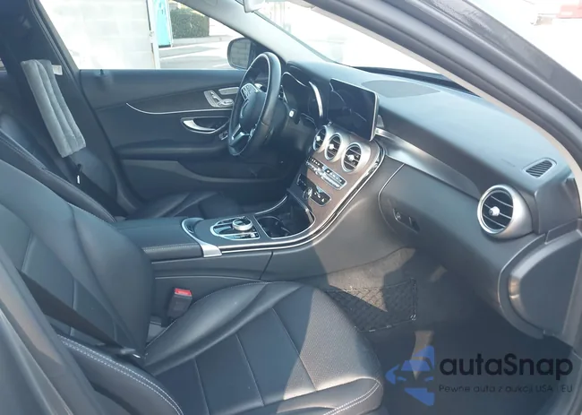 WDDWF8DB7LR527803: 43622463