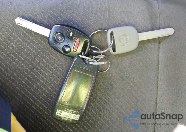 1HGCP2F75BA003094: 43622482