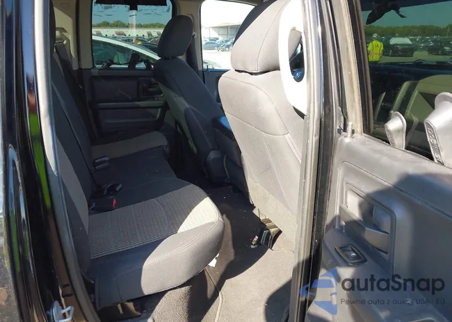 1C6RD6FP3CS243076: 43622605