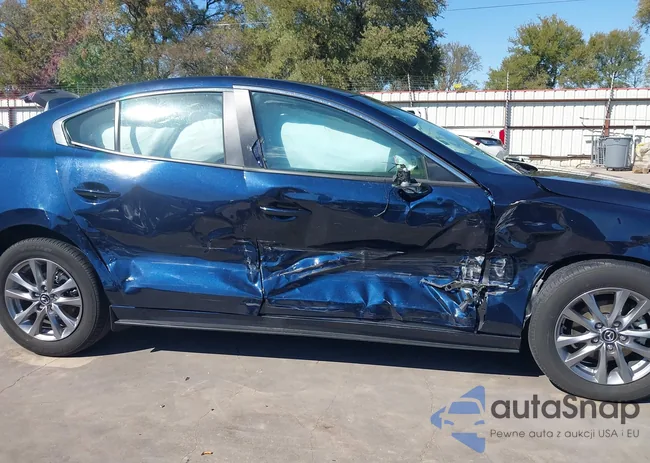 3MZBPAAM5SM465799: 43621955