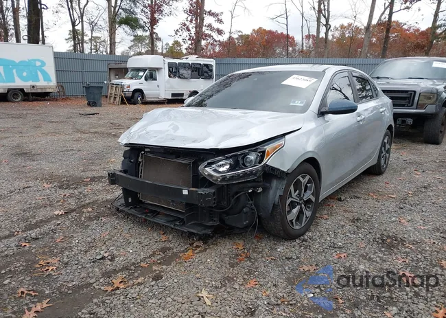 3KPF24AD8KE028961: 43622089